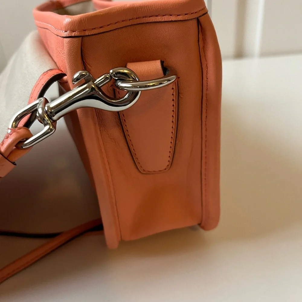 Coach‎ Bag - Picture 8 of 16